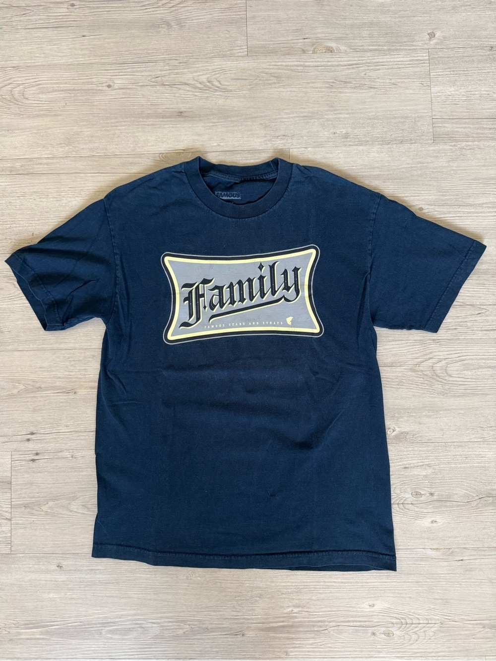 Vintage Y2K Famous Star & Straps "Family" Travis Barker Men's T-shirt
